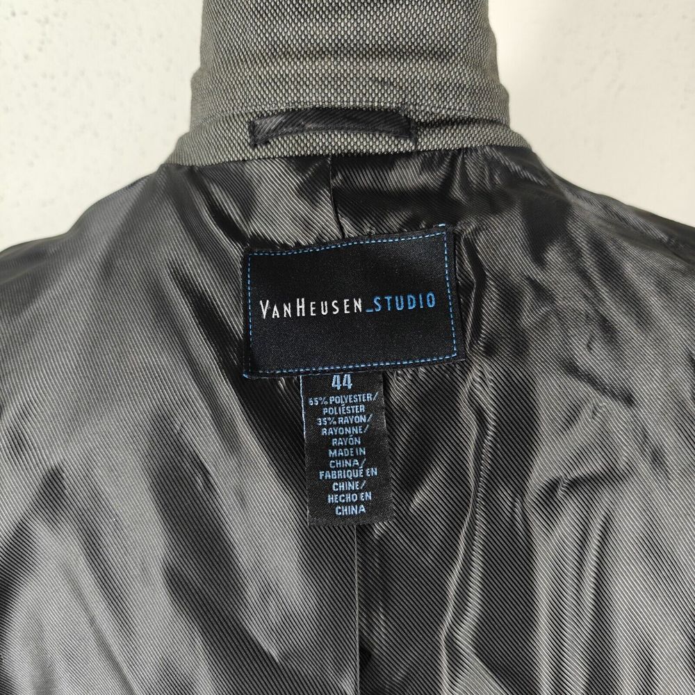 Van Heusen Studio Men's Sport Coat Blazer Two Button Gray Polyester Rayon 44L - Picture 12 of 13